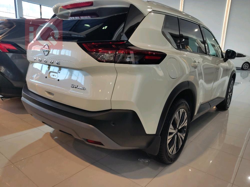 Nissan Rogue